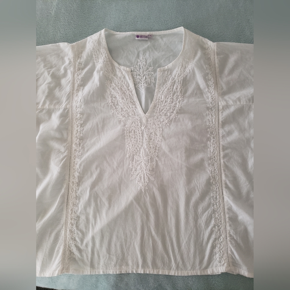 S'EVYA Handmade White Cotton Appliqué Embroidered 3/4 sleeve Tunic Top L/XL